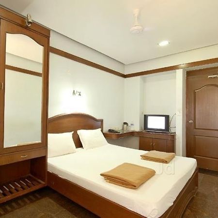 צ'ידמבראם Grand Palace Stay מראה חיצוני תמונה
